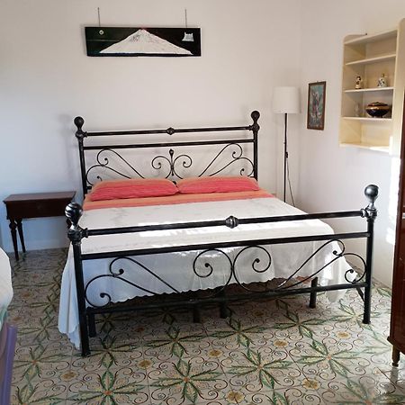 Casa Agrumeto Stromboli Eksteriør billede